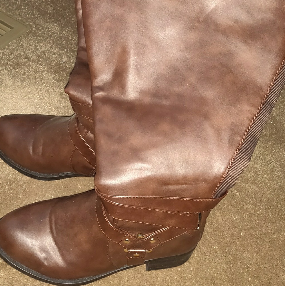 Torrid Tall Boots 7W
